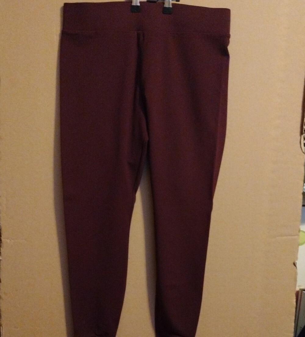 Women's Stretch Stirrup Pants - Wine